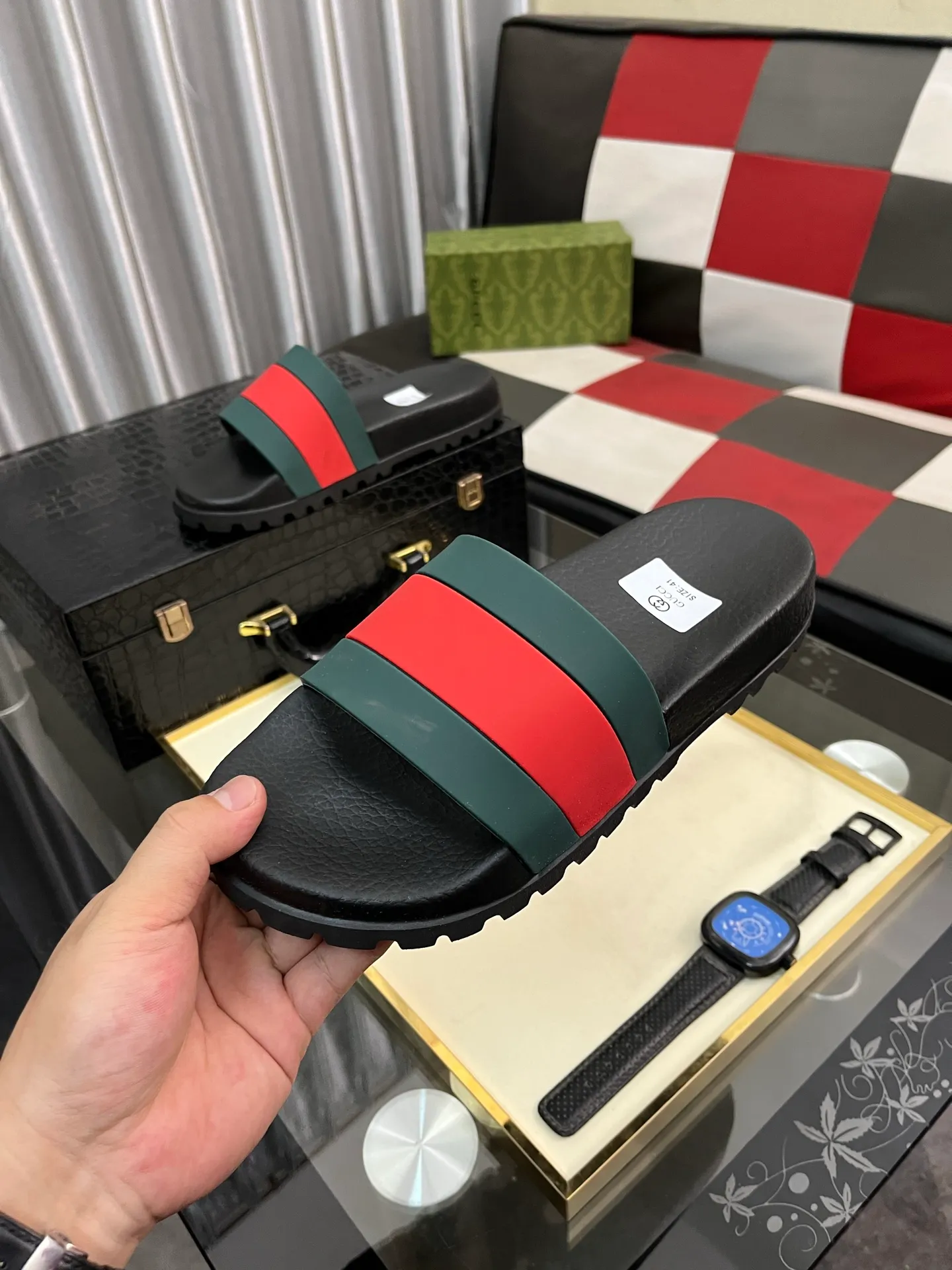 Men's men's shoes💰260⌚️⌚️ＧＵＣＣＩ.Gucci.Official website 1:1 popular slippers hot sale! Original original material 🩴 SIZE: 38-46 (45.46 non-refundable)